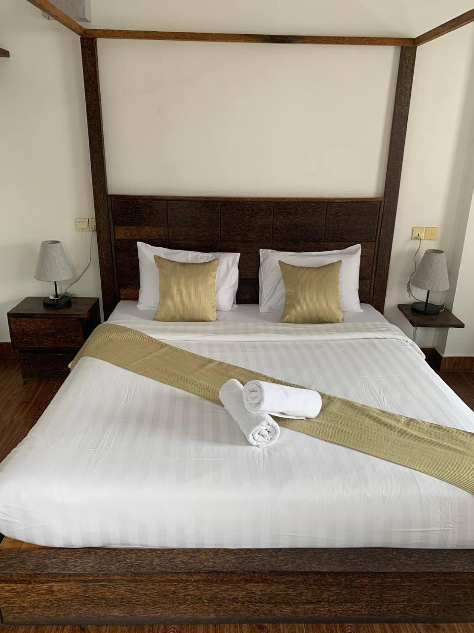 פנום פן Suite Home Boutique Hotel מראה חיצוני תמונה
