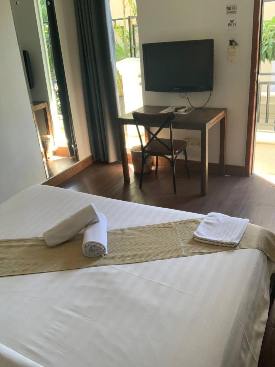 פנום פן Suite Home Boutique Hotel מראה חיצוני תמונה