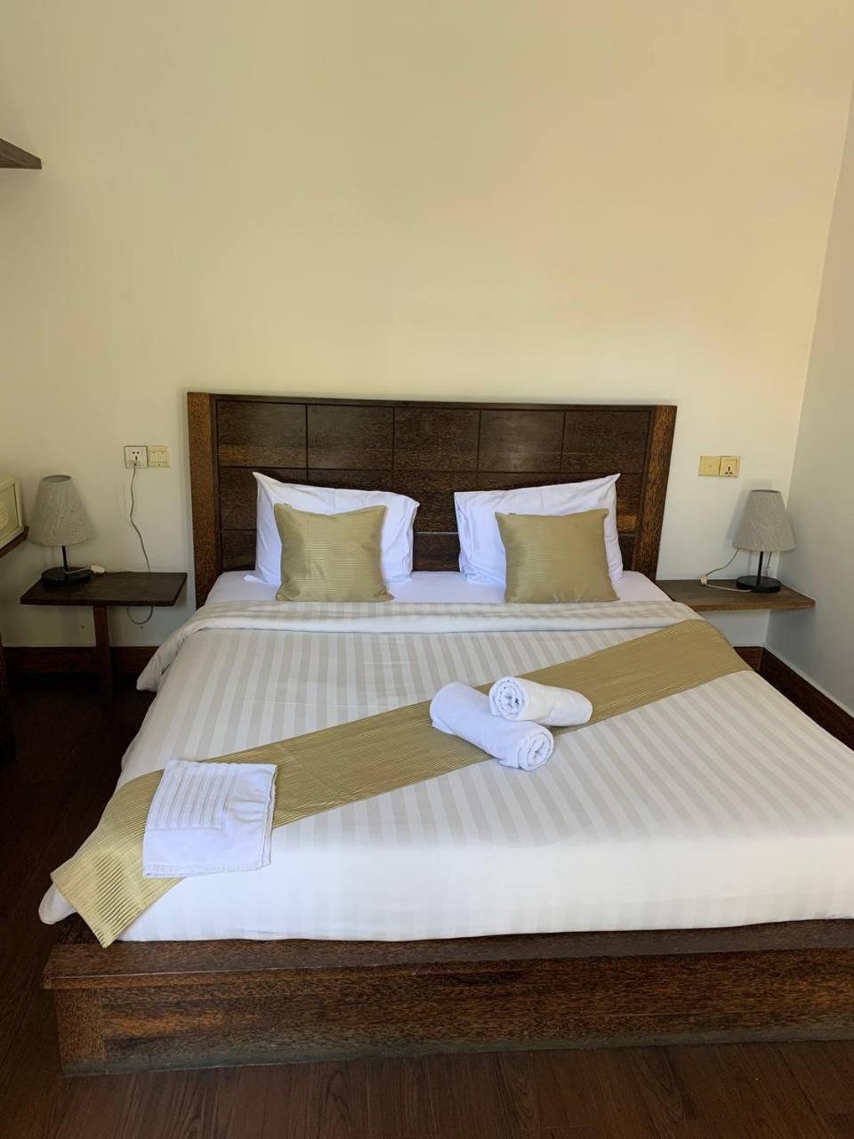 פנום פן Suite Home Boutique Hotel מראה חיצוני תמונה