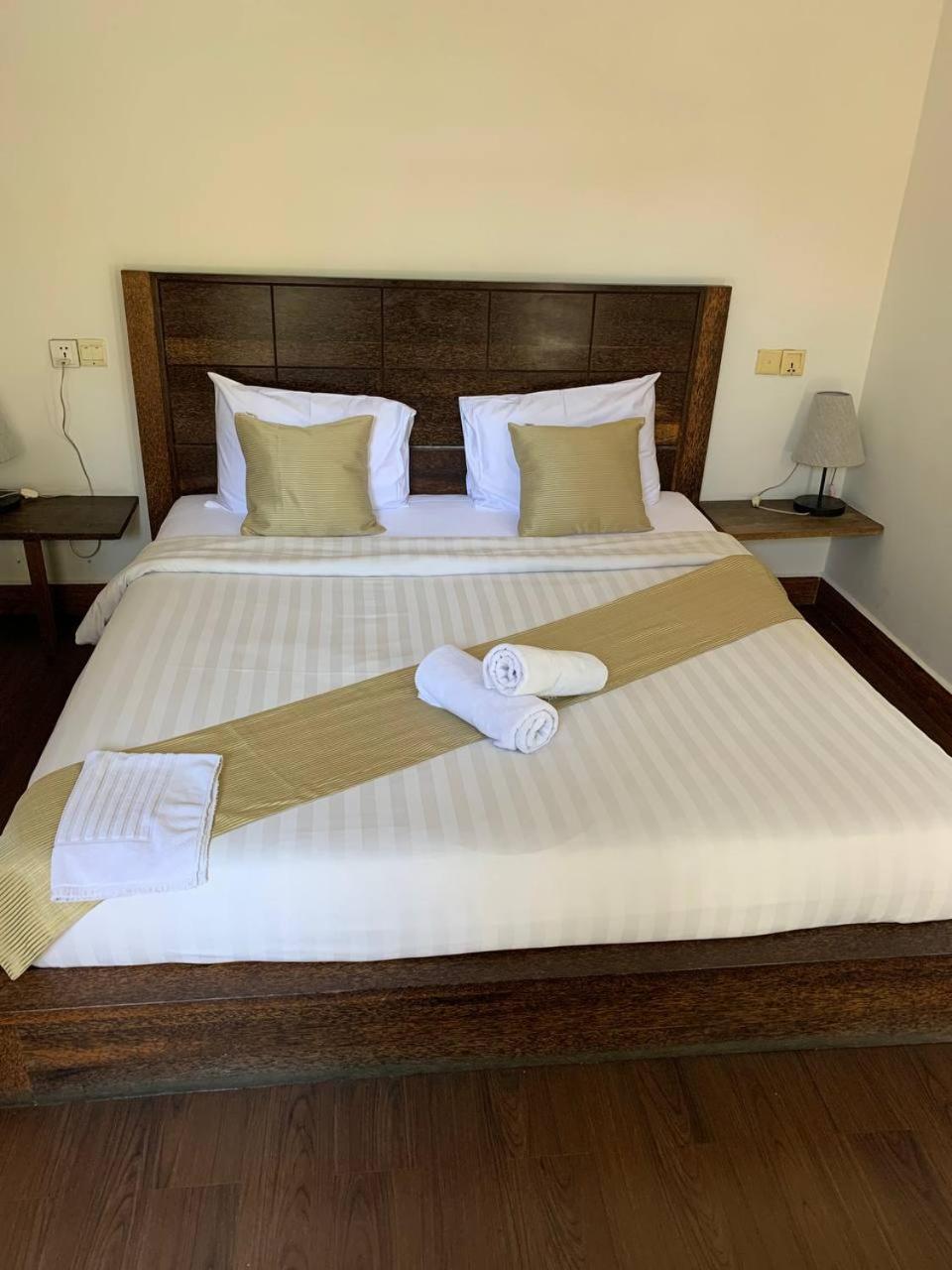 פנום פן Suite Home Boutique Hotel מראה חיצוני תמונה